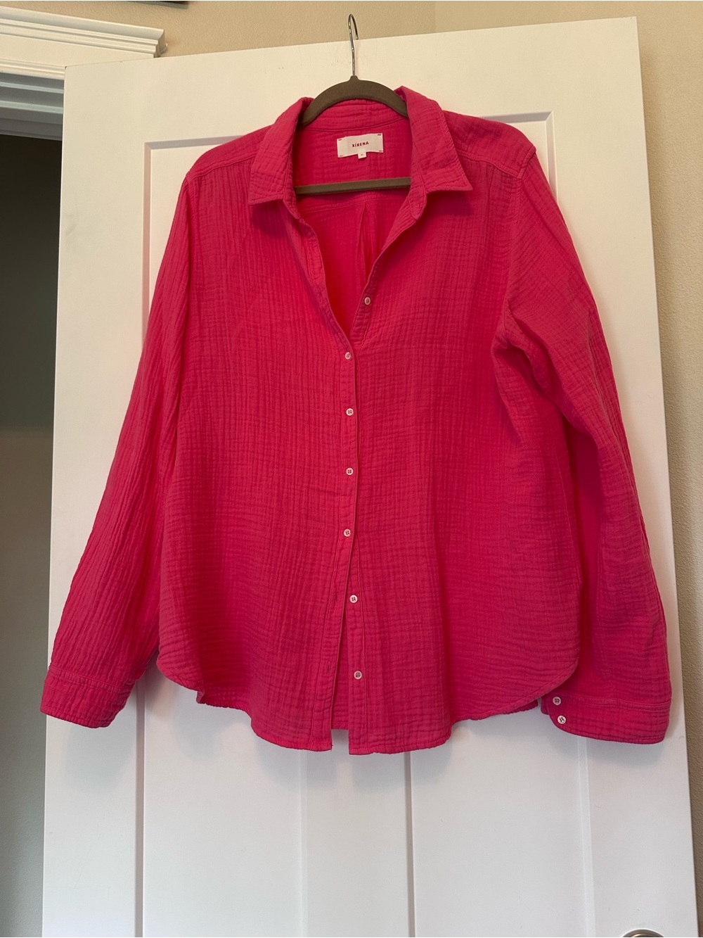 Dark pink XIRENA button up size XL